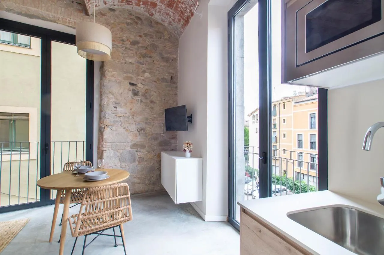 Caelus Boutique Studio Gerona 0*,
